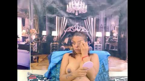 indiansexyass4u2luv online show from 03/25/26, 10:32