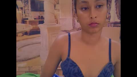 indiansexybutt4u2luv online show from 02/03/26, 06:22