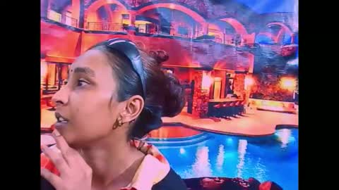 indiansexybutt4u2luv online show from 03/24/26, 05:45