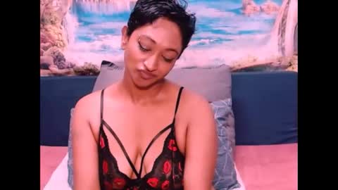 Shreya online show from 12/12/24, 09:26