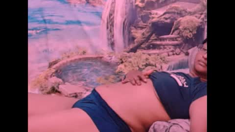 Shreya online show from 01/29/25, 02:09