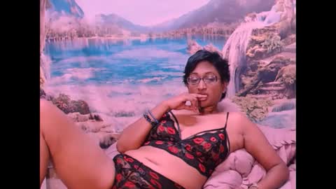 Shreya online show from 02/15/25, 01:31