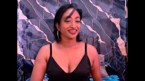 Shreya online show from 09/15/25, 12:49