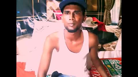 Snapshot of indianthuggin chatting on 04/18/26, 11:03 BabyFace online show from 04/18/26, 11:03