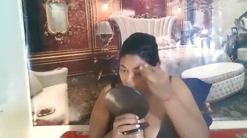 Snapshot of indianyummy chatting on 09/10/25, 04:56 Kajol online show from 09/10/25, 04:56