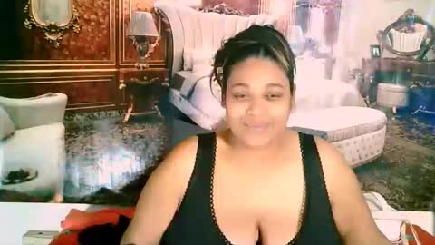 Snapshot of indianyummy chatting on 10/12/25, 04:39 Kajol online show from 10/12/25, 04:39