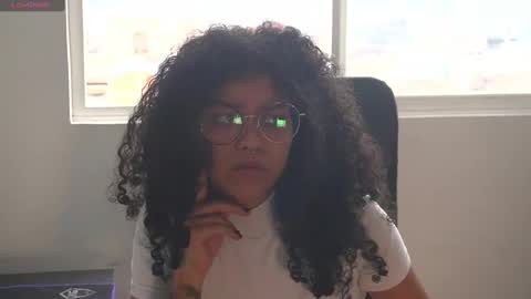 Snapshot of indicasatan chatting on 01/11/25, 06:12 Indicasatan online show from 01/11/25, 06:12