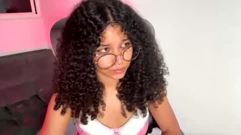 Snapshot of indicasatan chatting on 01/29/25, 12:54 Indicasatan online show from 01/29/25, 12:54