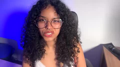 Snapshot of indicasatan chatting on 02/02/25, 11:53 Indicasatan online show from 02/02/25, 11:53