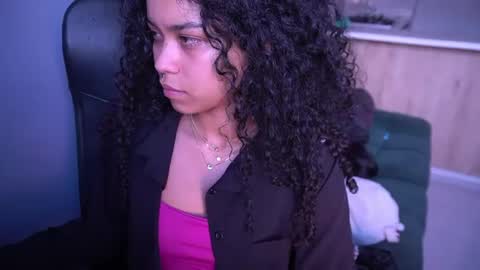 Snapshot of indicasatan chatting on 09/24/25, 06:33 Indicasatan online show from 09/24/25, 06:33