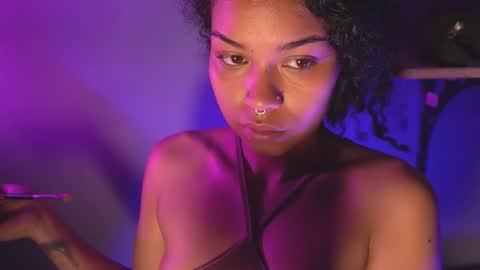 Snapshot of indicasatan chatting on 10/08/25, 02:20 Indicasatan online show from 10/08/25, 02:20