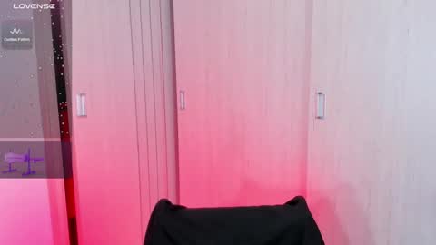 Hey  Im Indie follow me on my instagram  online show from 03/02/25, 10:05