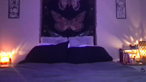 Snapshot of indigobay chatting on 01/14/25, 06:45 Indigo Bay online show from 01/14/25, 06:45