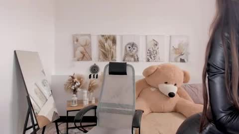 INDIGO online show from 04/12/26, 10:20