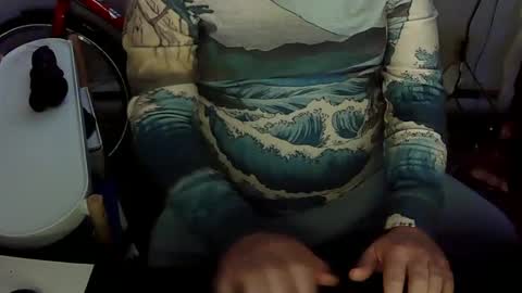 Snapshot of indigolvr chatting on 02/18/25, 08:16 BroLOU online show from 02/18/25, 08:16