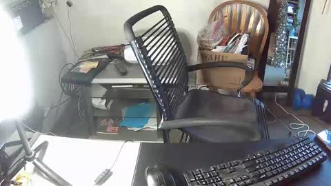 Snapshot of indigolvr chatting on 11/27/25, 11:51 BroLOU online show from 11/27/25, 11:51