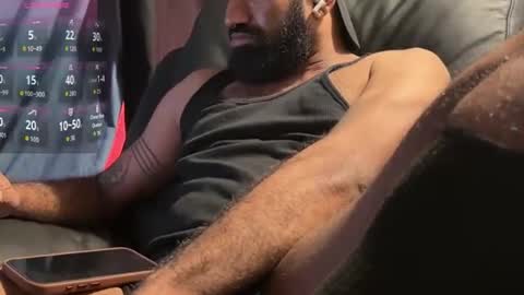 Indiscreet Nils online show from 11/28/25, 02:58