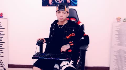 Snapshot of indomitablebeast chatting on 03/16/26, 12:17 matias online show from 03/16/26, 12:17