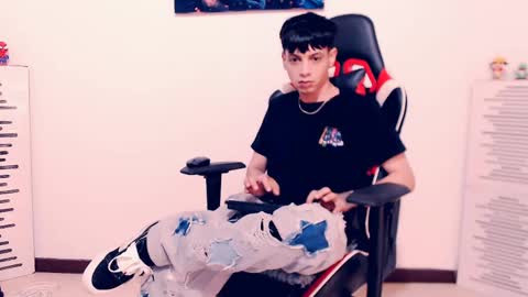 matias online show from 04/30/26, 08:57