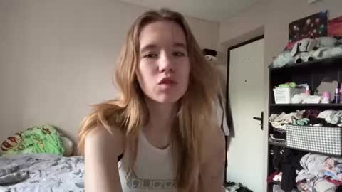 Sofia online show from 07/07/26, 03:05