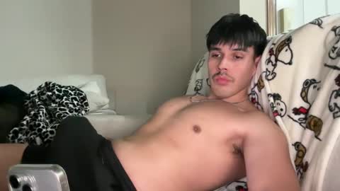 Lucas online show from 02/04/25, 03:33