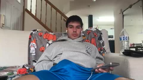 Lucas online show from 10/30/25, 06:08