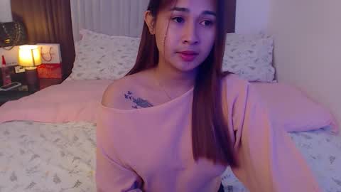 Snapshot of infernoglow_vex chatting on 11/26/25, 08:43 Ms. Vex online show from 11/26/25, 08:43