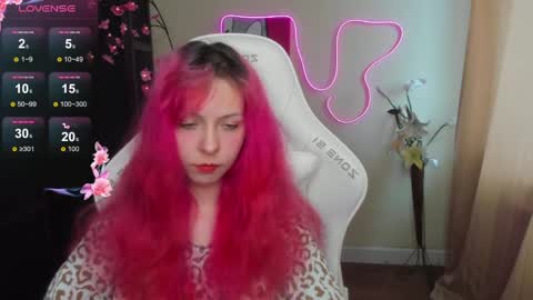 Snapshot of infernokitten chatting on 05/13/26, 01:14 Ilona online show from 05/13/26, 01:14
