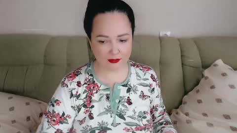 Snapshot of infinity_loveliness chatting on 01/23/25, 10:22 Infinity online show from 01/23/25, 10:22