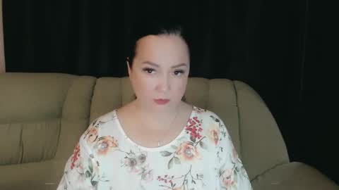 Snapshot of infinity_loveliness chatting on 10/05/25, 06:23 Infinity online show from 10/05/25, 06:23