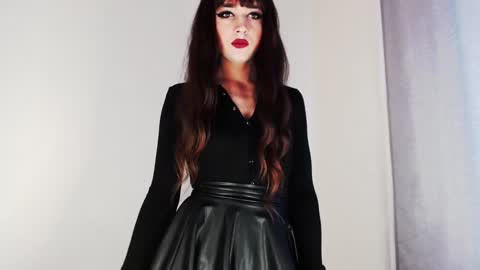 Snapshot of infinity_of_love chatting on 12/17/24, 10:34 Jeremy online show from 12/17/24, 10:34