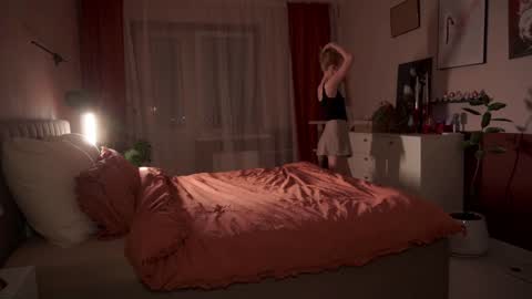 Snapshot of infinitysoul_ chatting on 01/19/25, 08:41 Alexa..  Inst     Fansly infinitysoul  online show from 01/19/25, 08:41