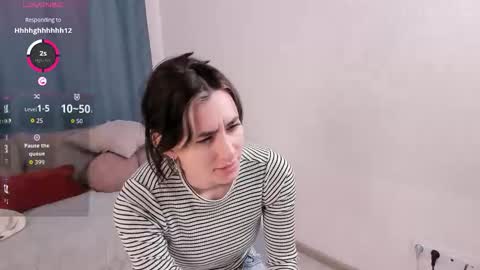 Snapshot of ingachaudoin chatting on 02/22/26, 11:42 Saya online show from 02/22/26, 11:42