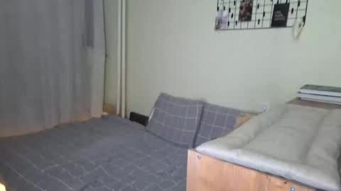 Mia online show from 04/06/26, 01:34