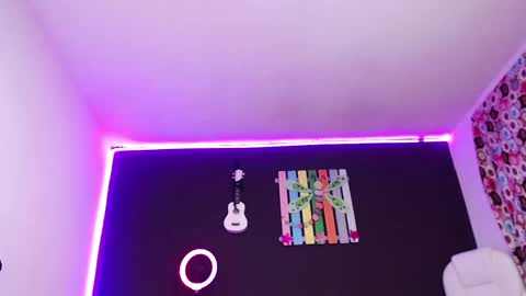 Ingrid Zese online show from 09/11/25, 09:37