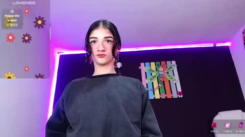 Ingrid Zese online show from 09/30/25, 01:05