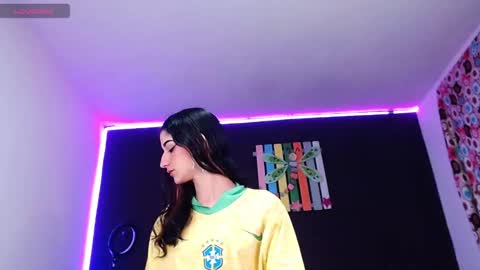 Ingrid Zese online show from 10/09/25, 02:59