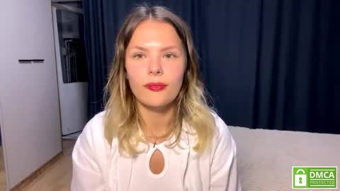 Kira online show from 04/04/26, 06:27