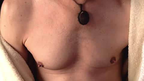 Snapshot of inhalation_exhalation chatting on 01/05/26, 06:44 inhalation_exhalation online show from 01/05/26, 06:44