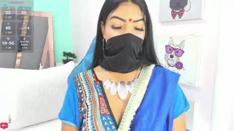 Snapshot of iniya_parul chatting on 05/18/26, 02:56 Iniya online show from 05/18/26, 02:56