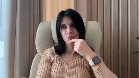 InjaAtHome online show from 11/18/25, 08:08