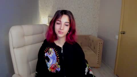 Snapshot of ink_pleasure chatting on 01/25/25, 04:03 Pleasure With Rita online show from 01/25/25, 04:03