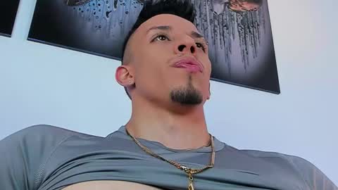 ANGELO online show from 09/29/25, 05:01