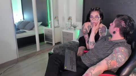 Snapshot of inkedsinners_ chatting on 05/15/26, 03:57 inkedsinners_ online show from 05/15/26, 03:57