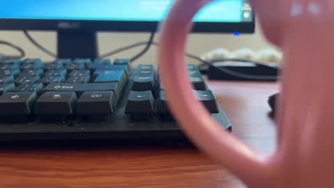 Xenia online show from 09/23/25, 03:48