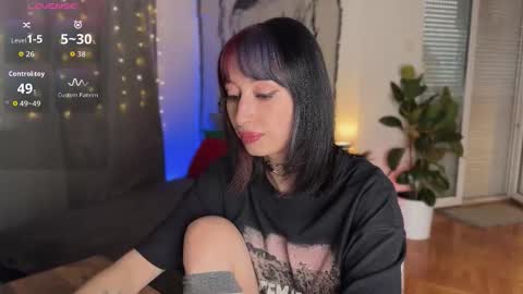 Xenia online show from 12/17/25, 12:00