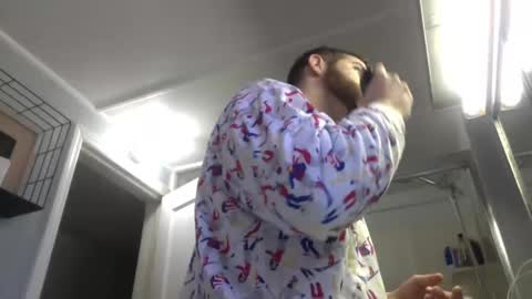 Snapshot of inmybackyard chatting on 01/02/25, 05:29 InMyBackyard online show from 01/02/25, 05:29