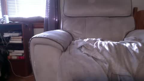 Snapshot of inmybackyard chatting on 02/10/25, 08:21 InMyBackyard online show from 02/10/25, 08:21