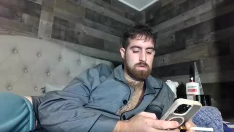 Snapshot of inmybackyard chatting on 11/17/25, 09:42 InMyBackyard online show from 11/17/25, 09:42