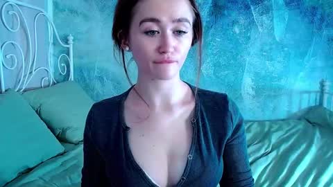 Snapshot of innnita chatting on 02/13/26, 12:34 Lina online show from 02/13/26, 12:34